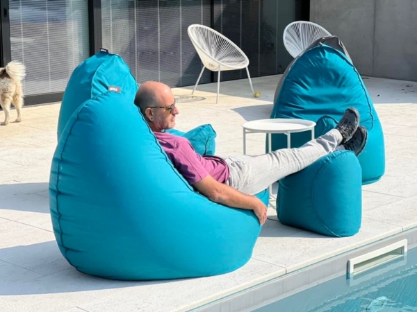 TRONE OUTDOOR